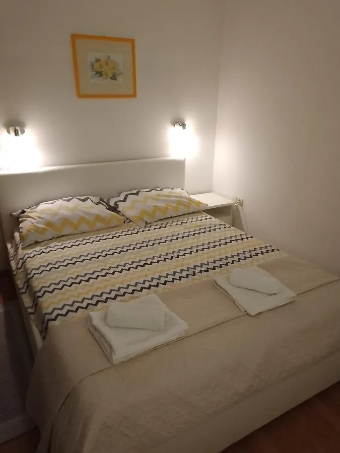 Apartman Lean プーラ 0*,  クロアチア